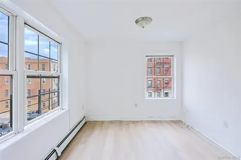 147 Orchard Street Yonkers NY 10703