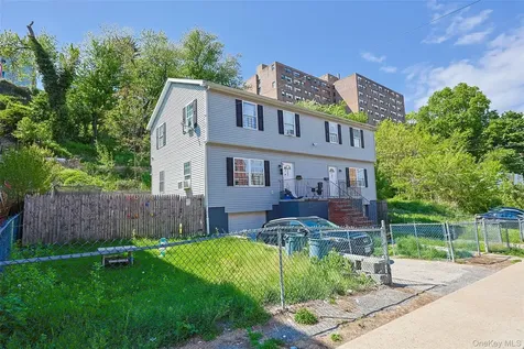 147 Orchard Street Yonkers NY 10703