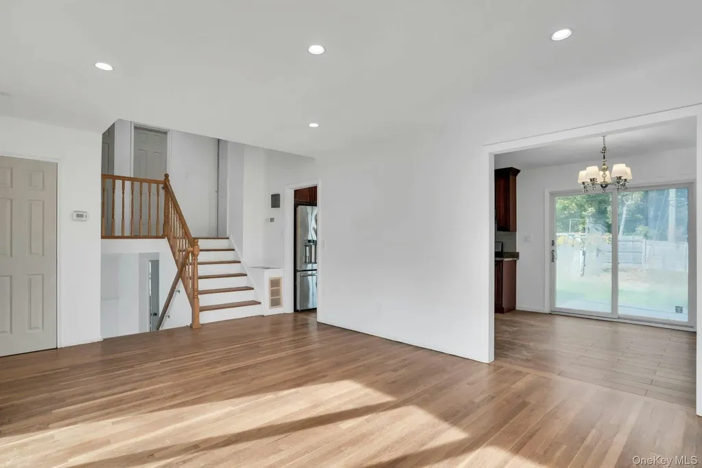 44 Delaware Avenue Commack NY 11725