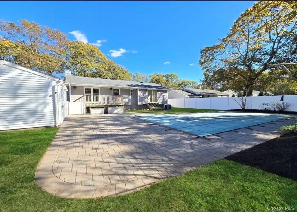 124 S Coleman Road Centereach NY 11720
