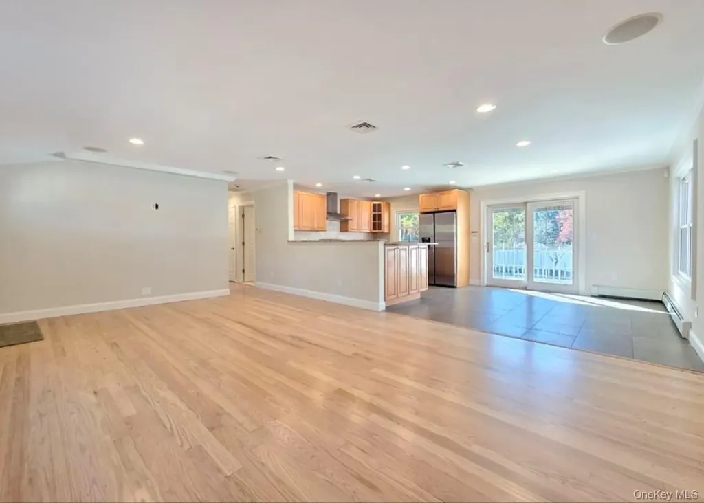 124 S Coleman Road Centereach NY 11720
