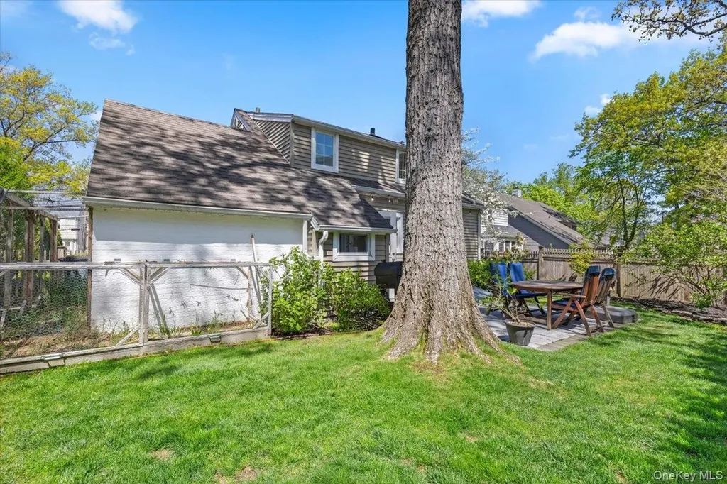 27 Smith Avenue White Plains NY 10605