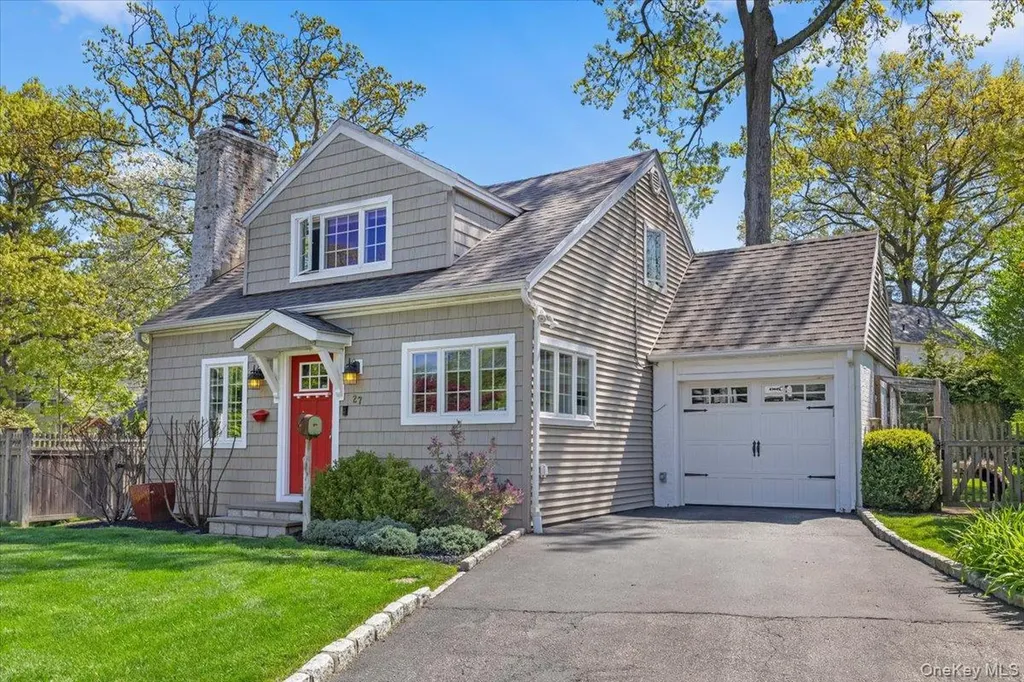 27 Smith Avenue White Plains NY 10605