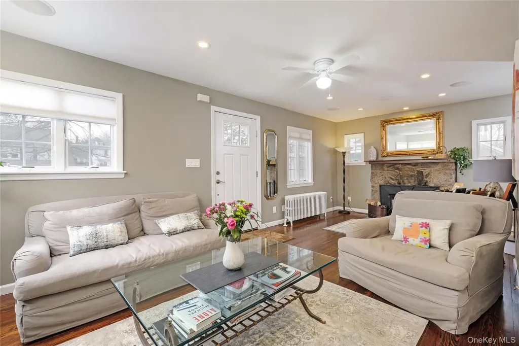 27 Smith Avenue White Plains NY 10605