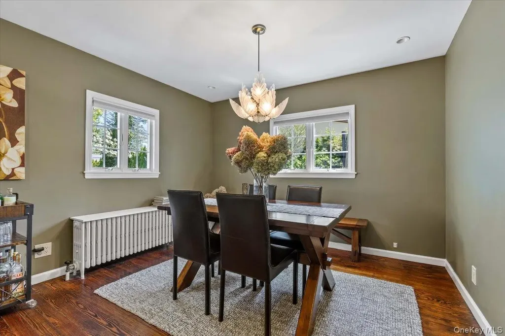 27 Smith Avenue White Plains NY 10605