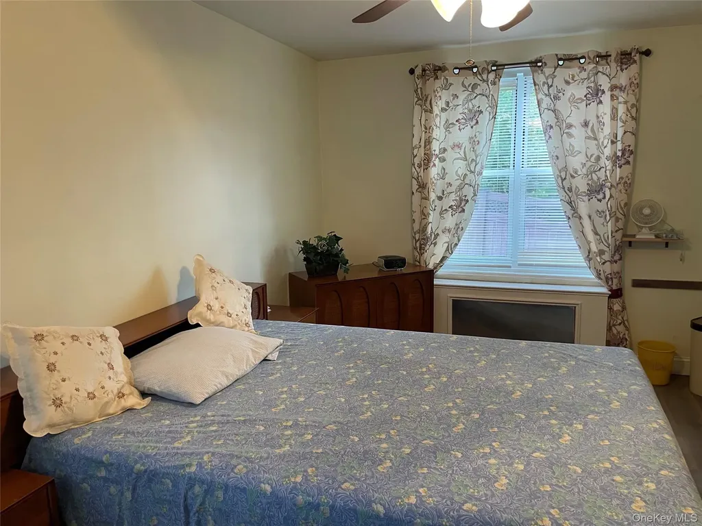 1296 Midland Avenue Yonkers NY 10704