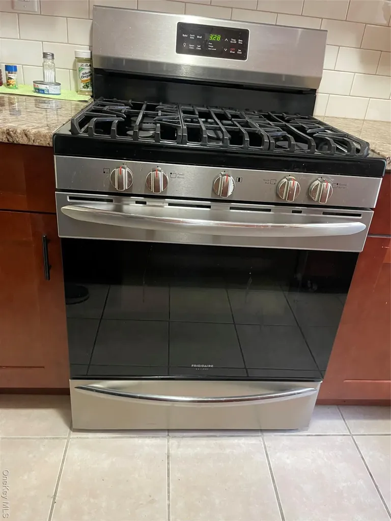 1296 Midland Avenue Yonkers NY 10704