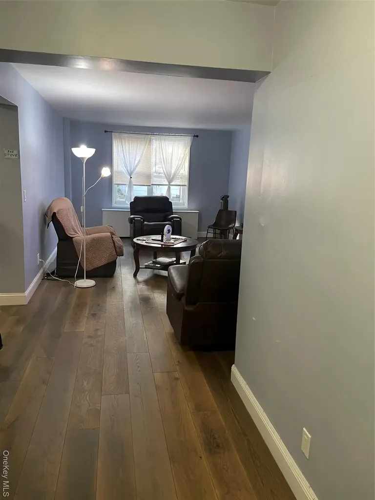 1296 Midland Avenue Yonkers NY 10704