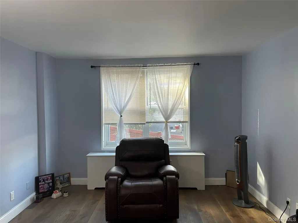 1296 Midland Avenue Yonkers NY 10704