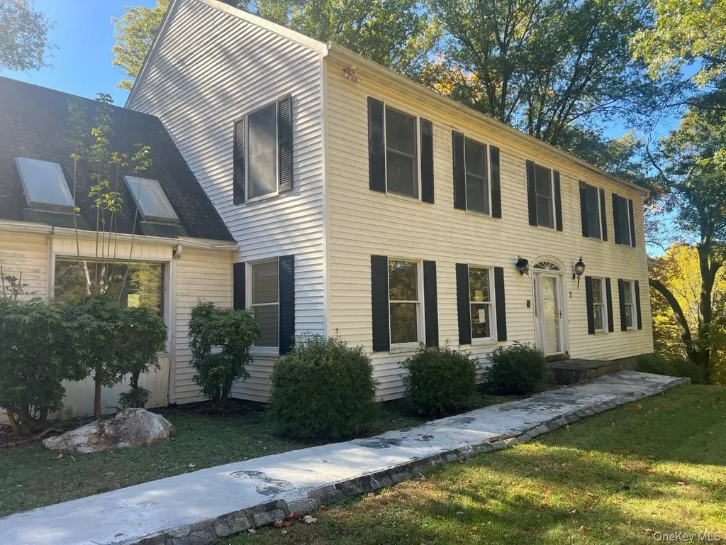 7 Felter Hill Road Monroe NY 10950