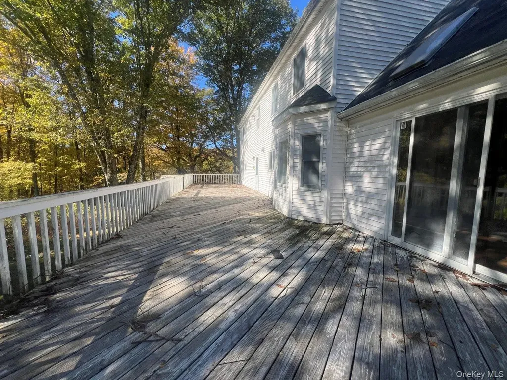 7 Felter Hill Road Monroe NY 10950