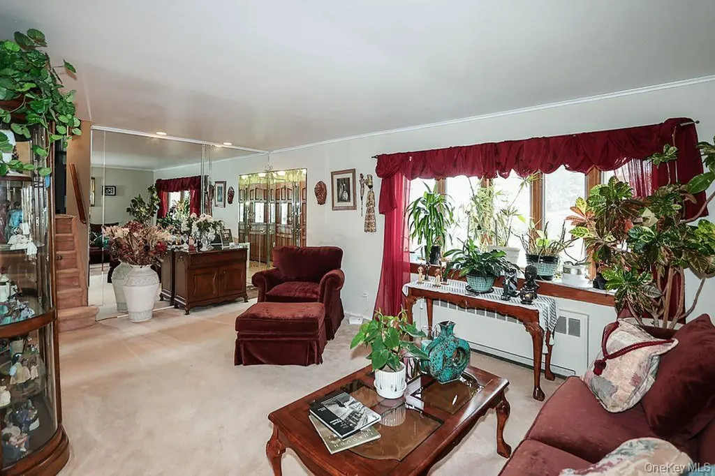 64 Conlon Road Roosevelt NY 11575