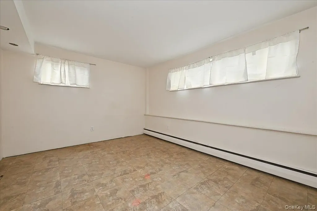 122 Haypath Road Bethpage NY 11714