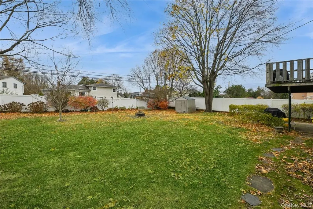 122 Haypath Road Bethpage NY 11714