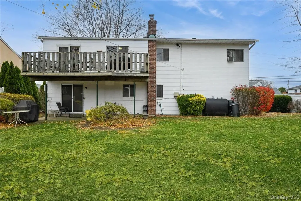 122 Haypath Road Bethpage NY 11714