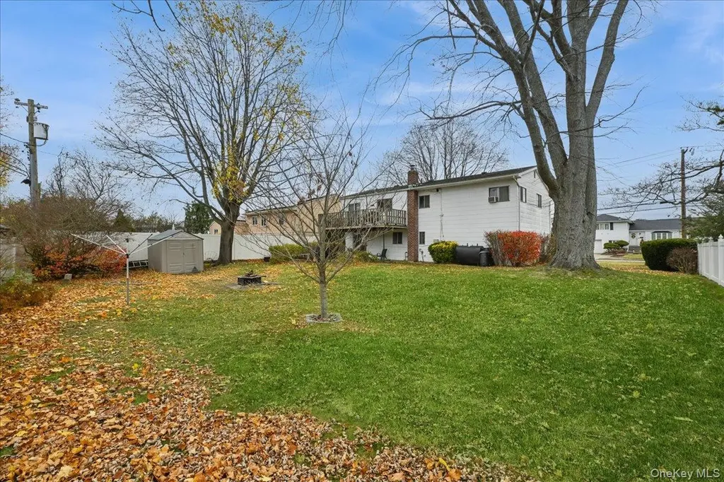 122 Haypath Road Bethpage NY 11714