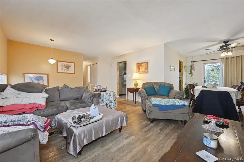 122 Haypath Road Bethpage NY 11714
