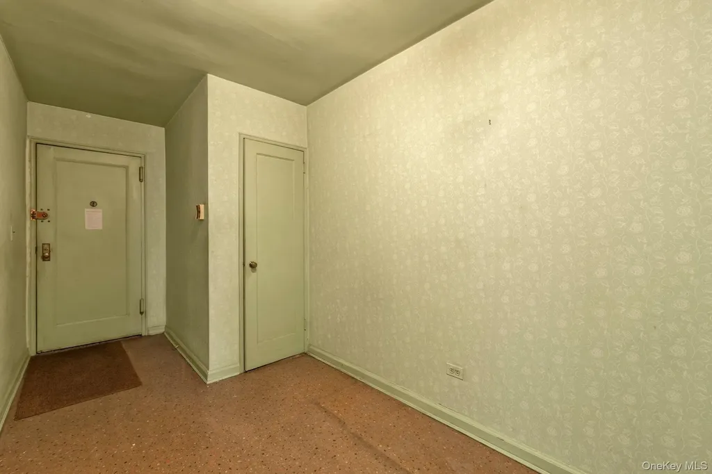 4334 Union Street Flushing NY 11355