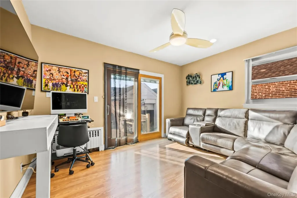 7516 180th Street Fresh Meadows NY 11366