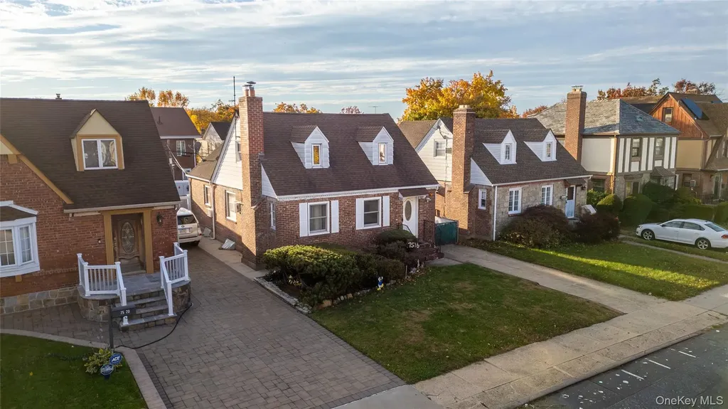 7516 180th Street Fresh Meadows NY 11366