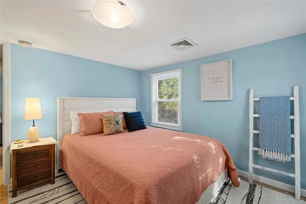 645 Dune Road Westhampton NY 11977