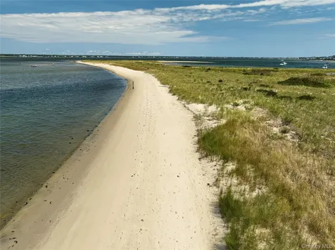 645 Dune Road Westhampton NY 11977