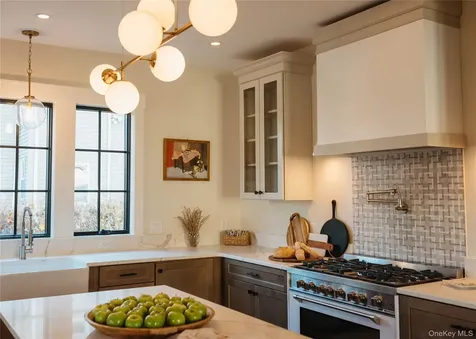 139 Highland Kingston NY 12401