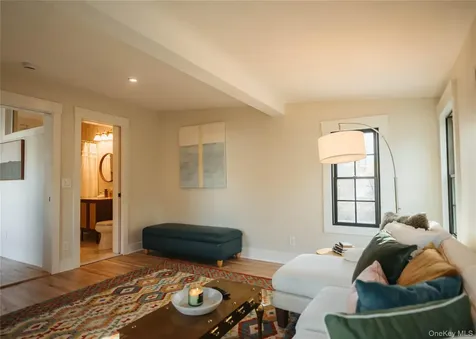 139 Highland Kingston NY 12401