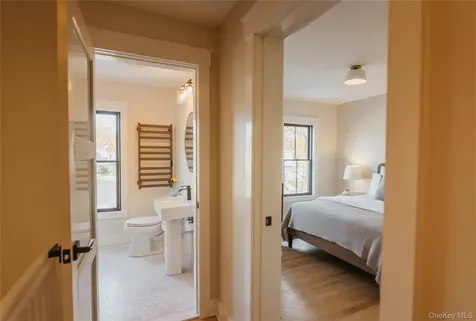 139 Highland Kingston NY 12401