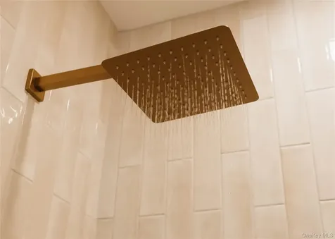 139 Highland Kingston NY 12401