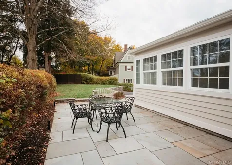 139 Highland Kingston NY 12401