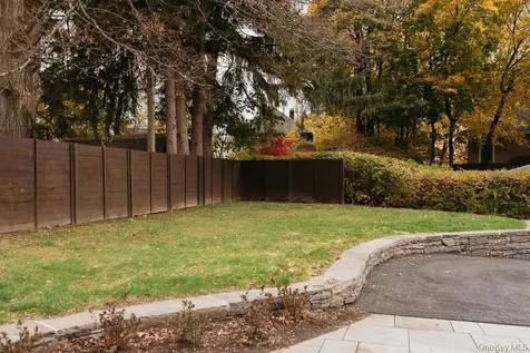 139 Highland Kingston NY 12401