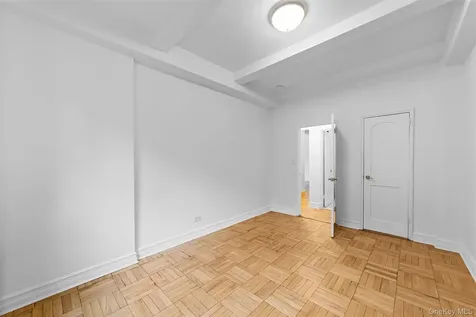 3850 Hudson Manor Terrace Bronx NY 10463
