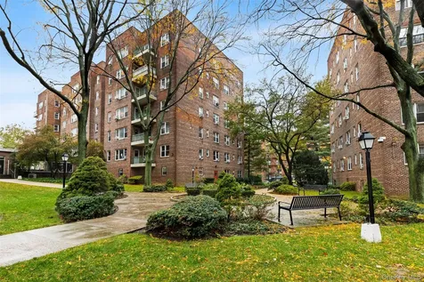 3850 Hudson Manor Terrace Bronx NY 10463