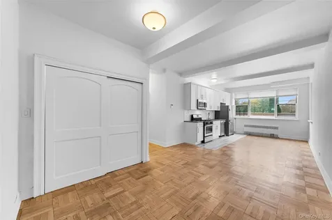 3850 Hudson Manor Terrace Bronx NY 10463
