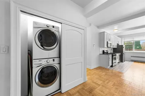 3850 Hudson Manor Terrace Bronx NY 10463