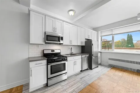 3850 Hudson Manor Terrace Bronx NY 10463