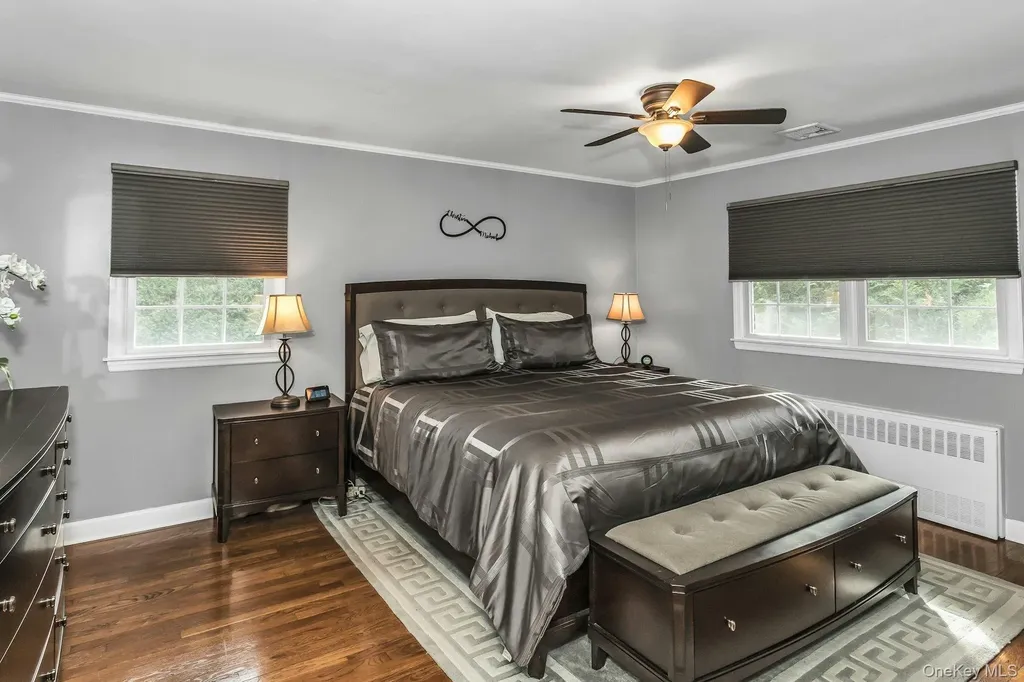 944 Plum Tree Road W Westbury NY 11590
