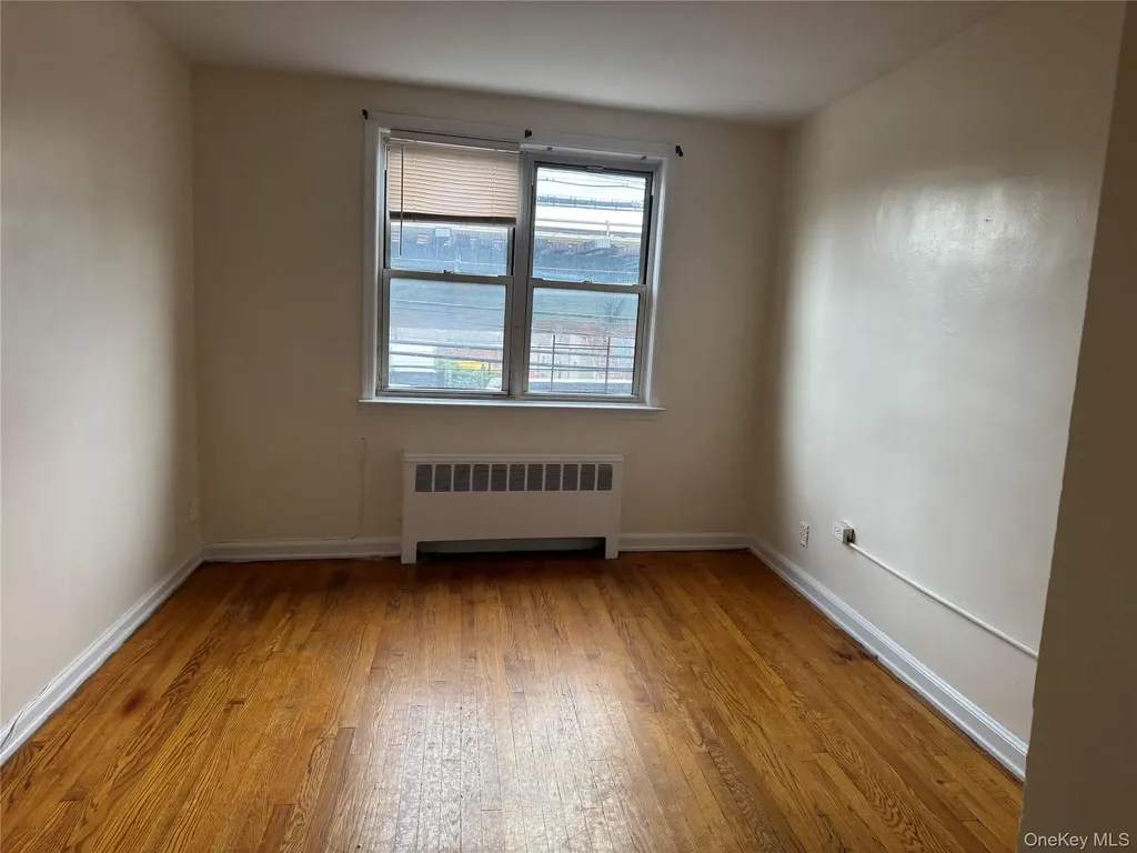 4557 White Plains Road Bronx NY 10470