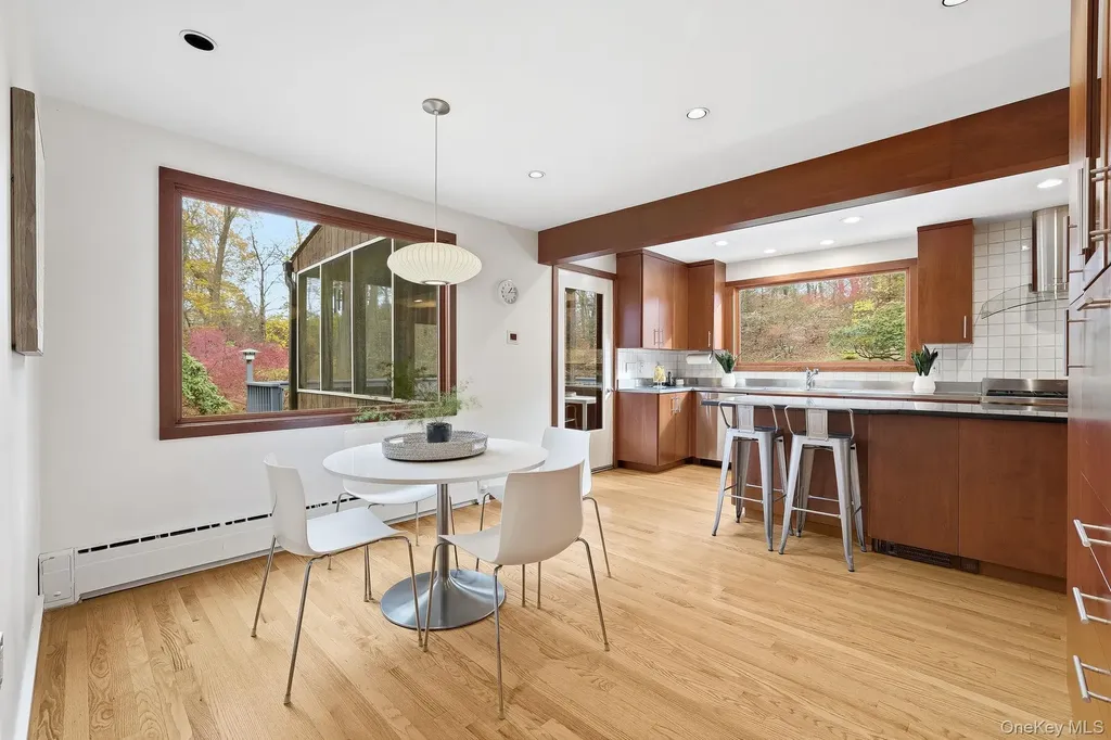 14 Valley Lane Chappaqua NY 10514