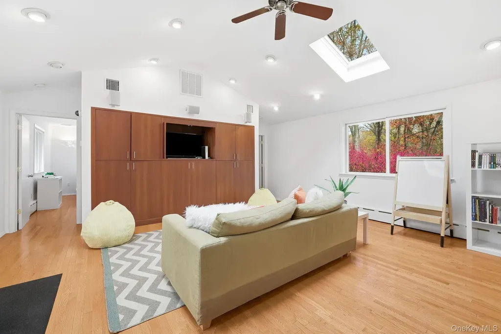 14 Valley Lane Chappaqua NY 10514