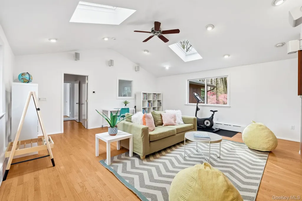 14 Valley Lane Chappaqua NY 10514