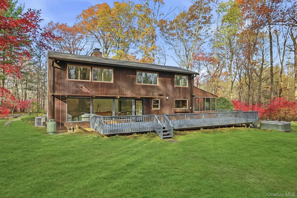 14 Valley Lane Chappaqua NY 10514
