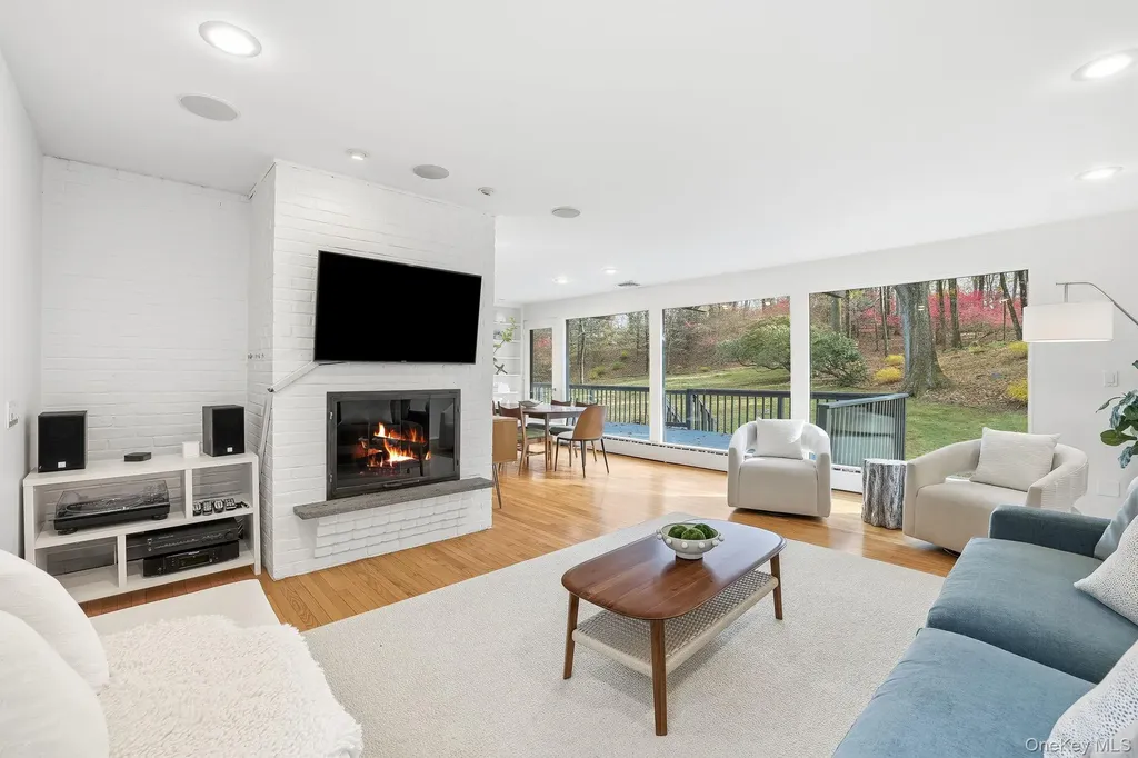 14 Valley Lane Chappaqua NY 10514