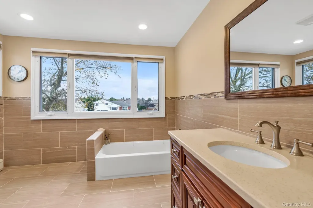 2884 Bay Drive Merrick NY 11566