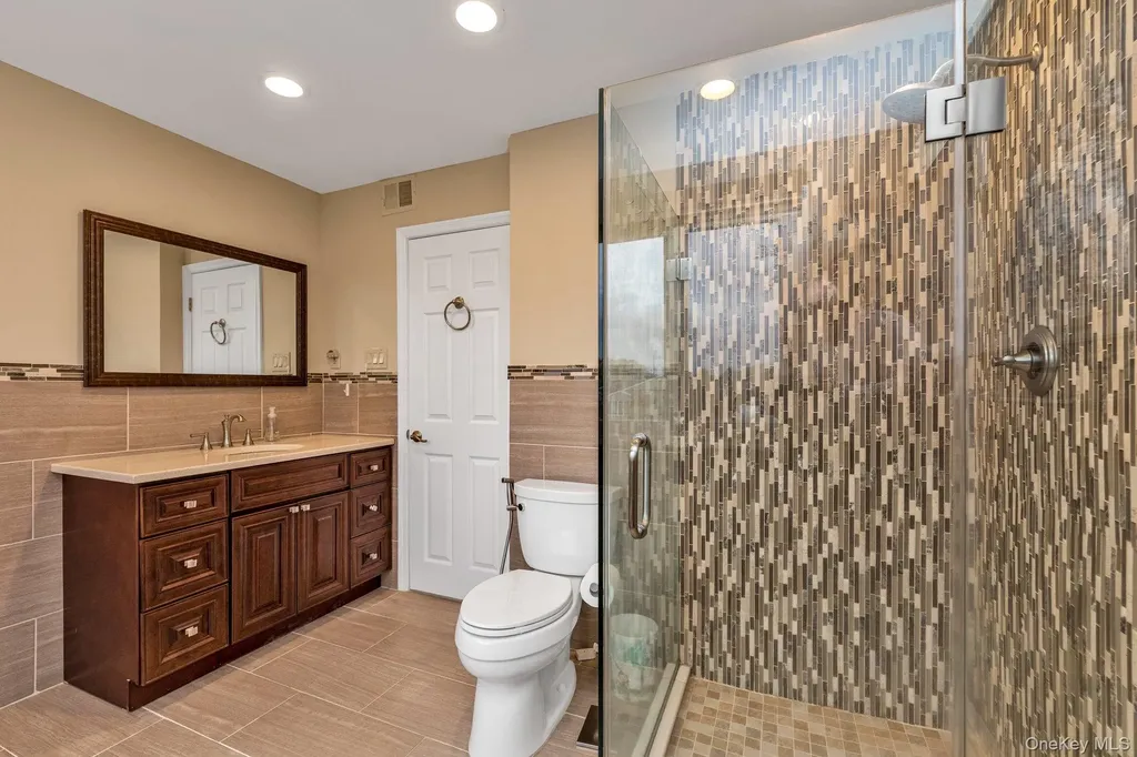 2884 Bay Drive Merrick NY 11566