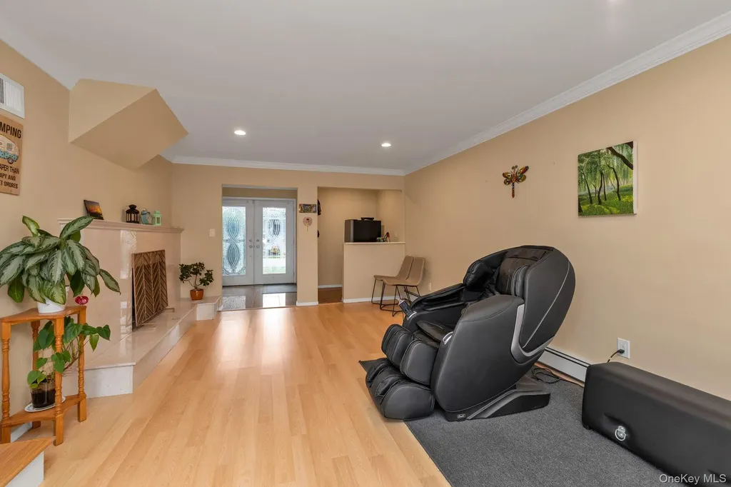 2884 Bay Drive Merrick NY 11566