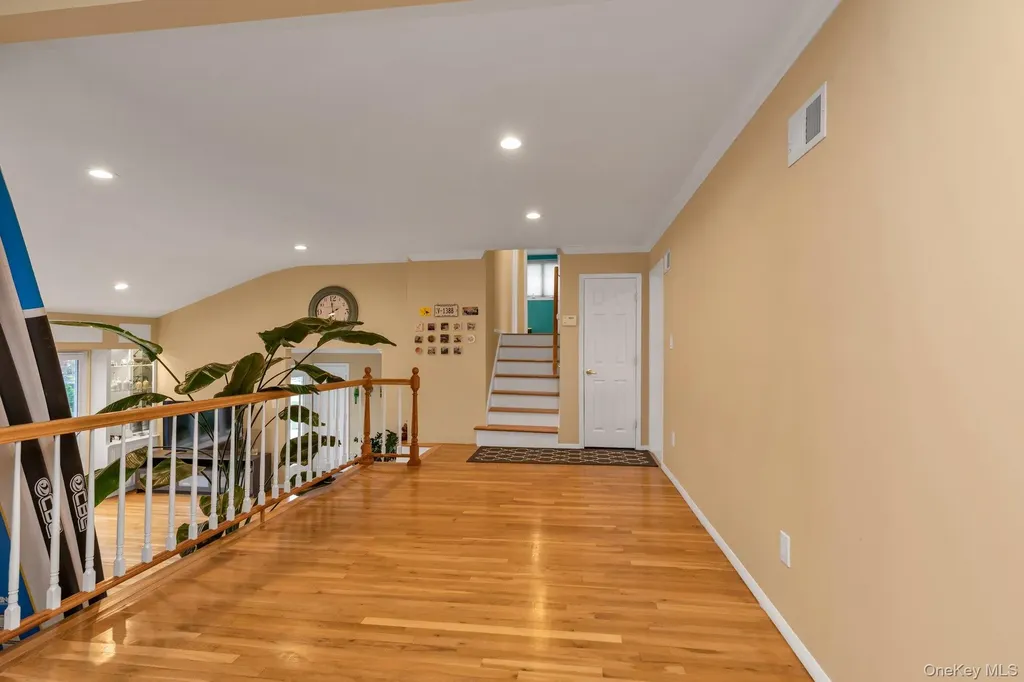 2884 Bay Drive Merrick NY 11566