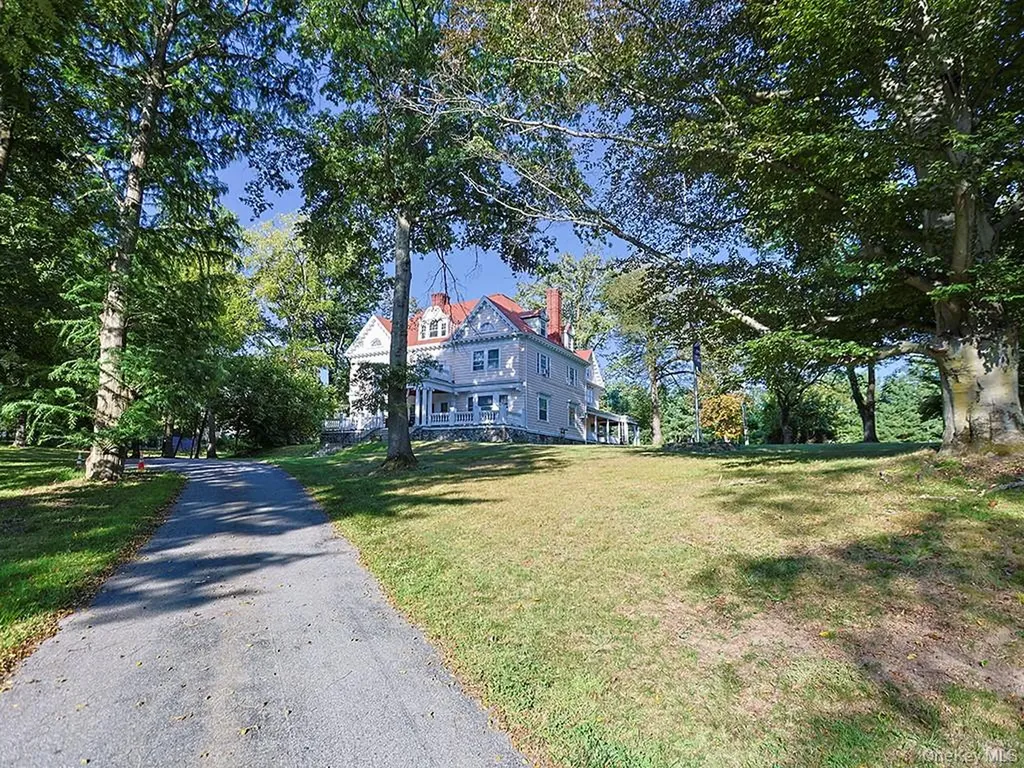 236 High Street Monroe NY 10950