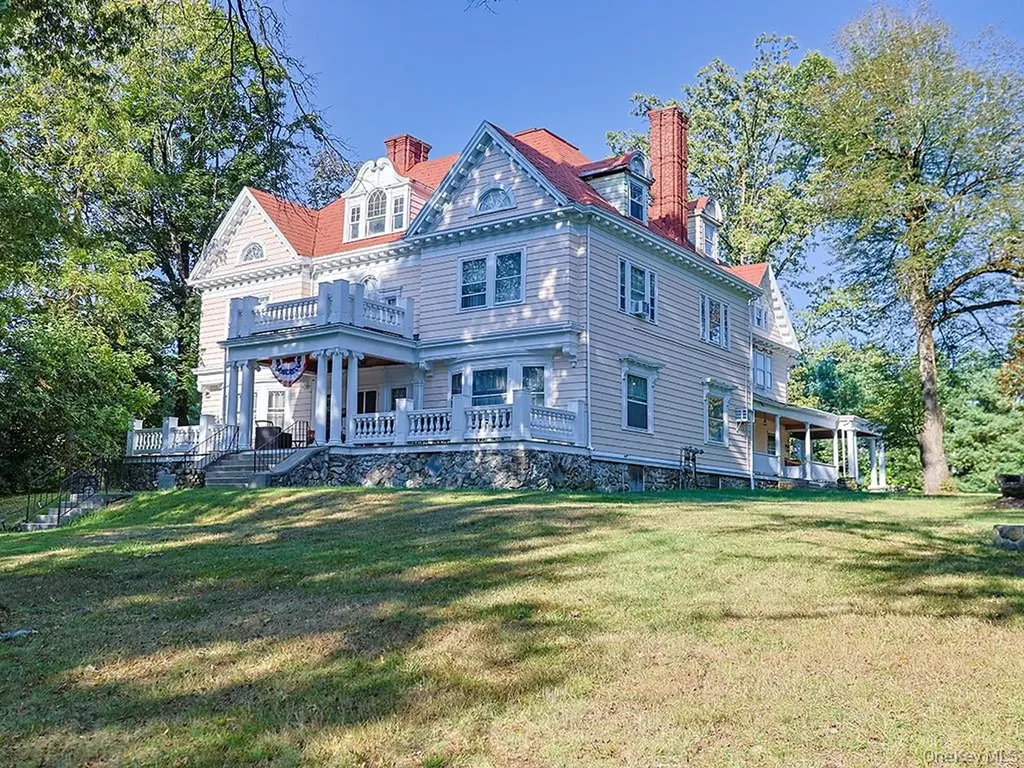 236 High Street Monroe NY 10950